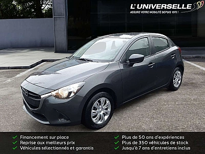 Mazda 2 SKYMOVE