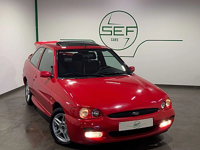 Ford Escort ** RS 2000 ** KIT COSWORTH ** TRES BELLE VOITURE *