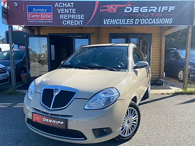 Lancia Ypsilon 1.2 8v Oro