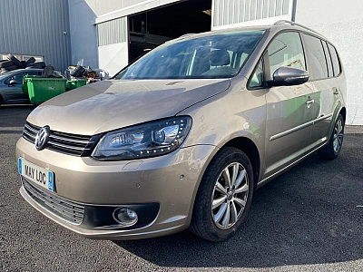 Volkswagen Touran CARAT 2.0TDI 140CH 4X4 BlueMotion DSG6 GRTIE 12 M