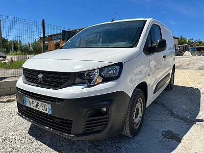 Peugeot Partner fourgon hdi 100 ch **129000* kms**