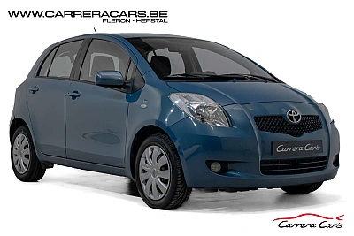 Toyota Yaris 1.3i VVT-i 16v Follow Me*|*NAVI*PDC*5P*GARANTIE*|*
