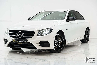 Mercedes-Benz E 300 de 9G-TRONIC AMG Line! Burmester, Widescreen!