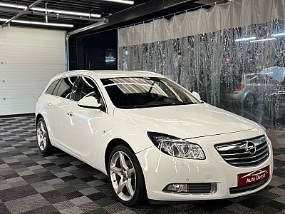 Opel Insignia 2.0 CDTI Sports Tourer bj. 2013 188000km Euro 5
