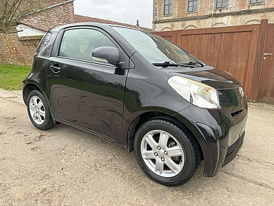 Toyota iQ 1.0i VVT-i Luna *AIRCO*