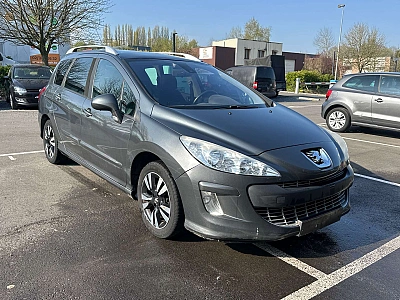 Peugeot 308 SW 1.6 HDi Confort Pack
