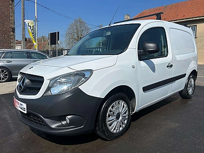 Mercedes-Benz Citan 1.5 CDI Utilitaire//CLIM/ATTELAGE/BARRES DE TOIT//