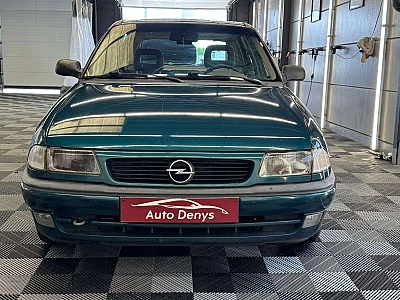 Opel Astra 1.4i benzine AUTOMATIQUE bj. 1997