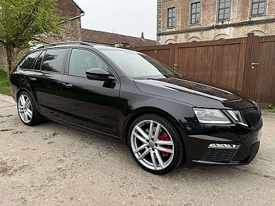 Skoda Octavia SW RS 2.0 TFSI *DEGATS VOIR PHOTOS*