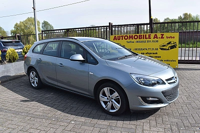 Opel Astra Sports Tourer 1.4i Cosmo / Airco