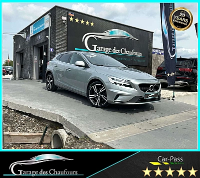 Volvo V40 1.5 T2 - ! R-Design ! - Geartronic - Cam. - Eu6d