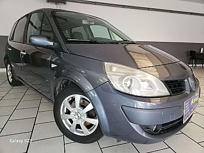 Renault Scenic 1.9 dCi //CLIMATISATION//TOIT PANORAMIQUE/CAR-PASS