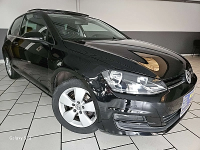 Volkswagen Golf 1.6 CR TDi 3PORTES//NAVIGATION//CLIM//TOIT OUVRANT