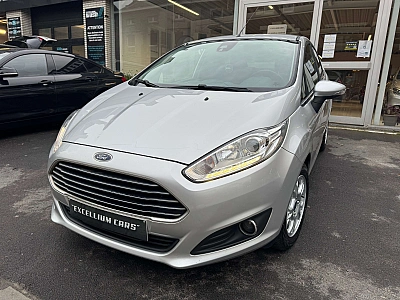 Ford Fiesta 1.5 TDCi Titanium ECOnetic Airco Jante Euro6b