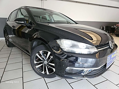 Volkswagen Golf 1.0 TSI IQ.Drive//NAVIGATION//CAR-PLAY//CAR-PASS
