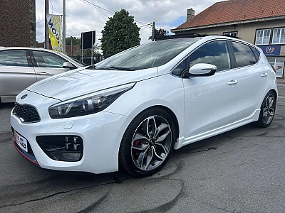 Kia Ceed / cee'd GT 1.6 T-GDi Sense 1er Proprio avec carnet complet