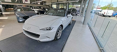 Mazda MX-5 1.5i Skyactiv-G Exclusive Line