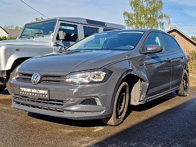 Volkswagen Polo 1.0 TSi / FACELIFT / AIRCO / MARCHAND OU EXPORT