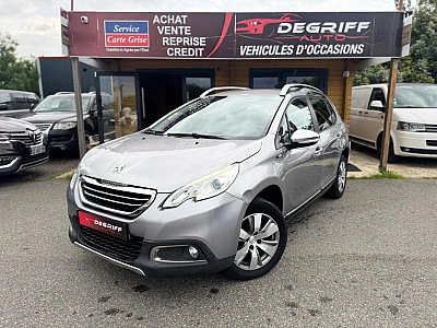 Peugeot 2008 1.2 TURBO 82ch BVM5 Style
