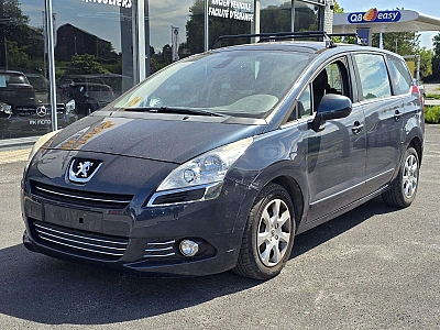 Peugeot 5008 1.6 HDi 114CV ** EMBRAYAGE A REMPLACER **