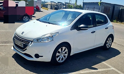 Peugeot 208 I 1.6 HDi 1560cm3 92cv