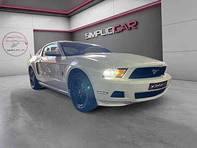 Ford Mustang Coupe 4.0 V6 PREMIUM
