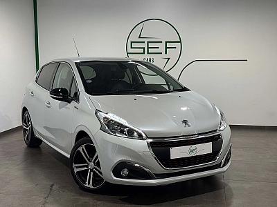 Peugeot 208 ** 1.2 ** *GT Line ** GPS ** Garantie 12 mois **