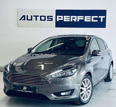 Ford Focus 1.5 TDCi NAVI BLUETOOTH PDC LIM BIZONE ATTACHE REM