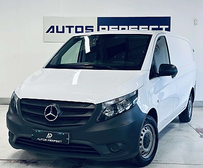 Mercedes-Benz Vito 2.0d 114cdi BOITE AUTO 3PLACES 136CV CARPLAY LIM