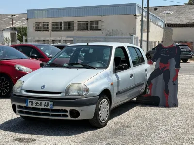 Renault CLIO II 1.2 (1149) 58CH 5P