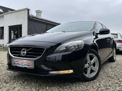 Volvo V40 1.6 D2 Momentum GPS/CLIM/LED AMBIANCE/CRUISE/tres propre !!!