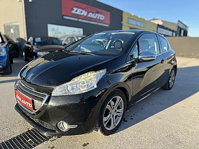 Peugeot 208 1.6 e-HDi 92ch BVM5 Allure