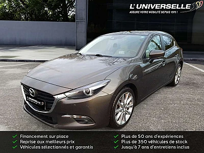 Mazda 3 SKYCRUISE