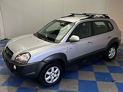 Hyundai TUCSON 2.0 Turbo CRDi 16v 4WD GL  LICHTE VRACHT