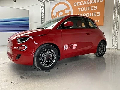 Fiat 500 RED by Fiat