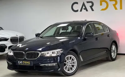 BMW 520 520i B AUTO/PDC AV AR/CCRUISE/CARPLAY/FEUX LED