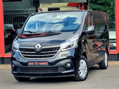 Renault Trafic 2.0 dCi Aut. / 9 Places / Double Porte / 1er Main